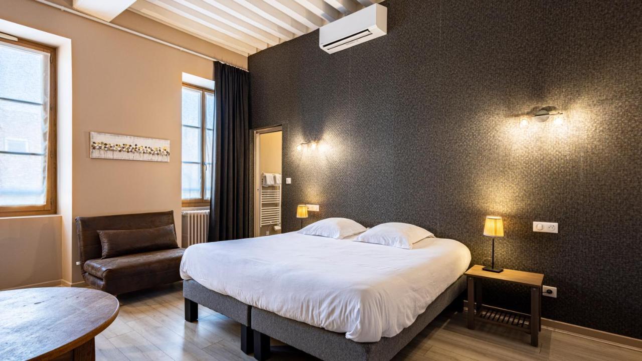 Logis Hostellerie Bressane Saint-Germain-du-Bois Esterno foto