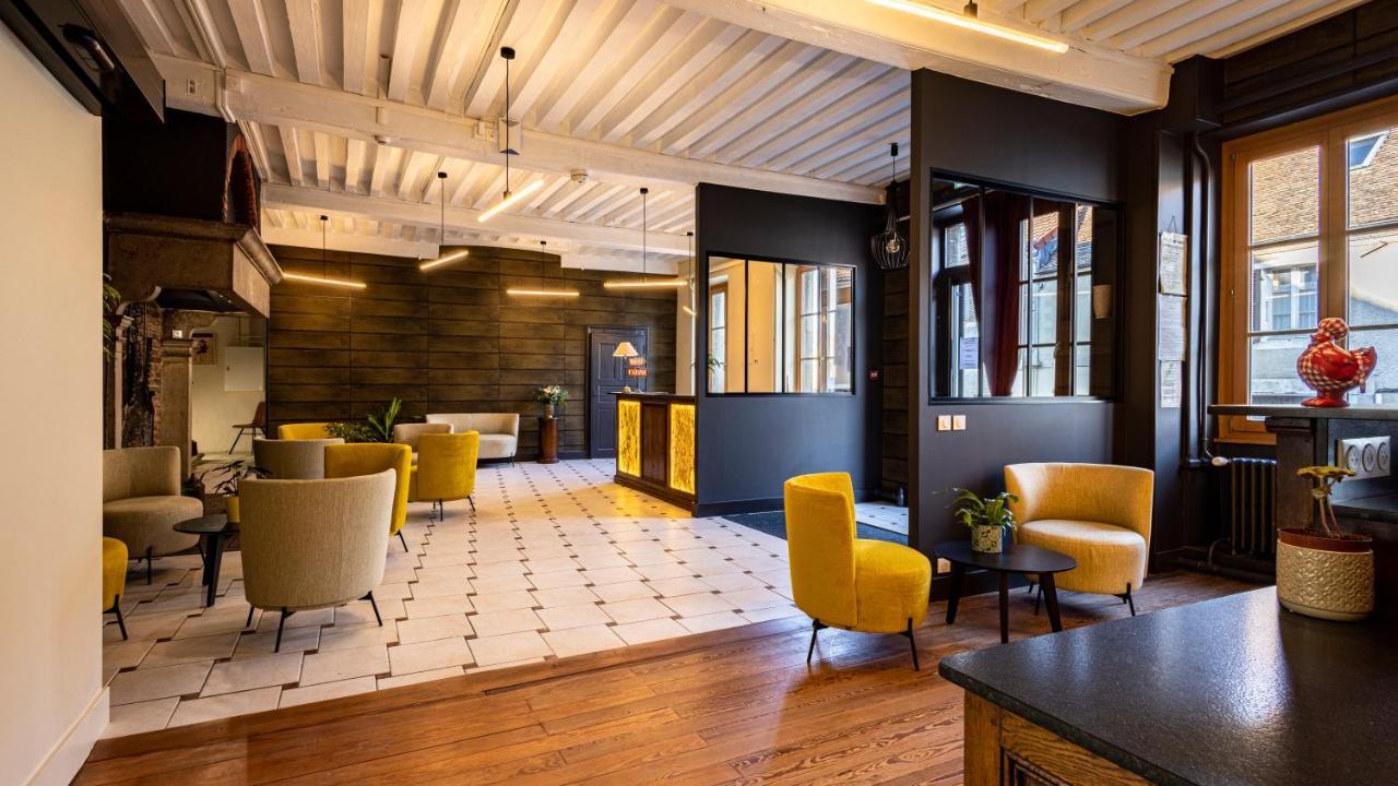 Logis Hostellerie Bressane Saint-Germain-du-Bois Esterno foto
